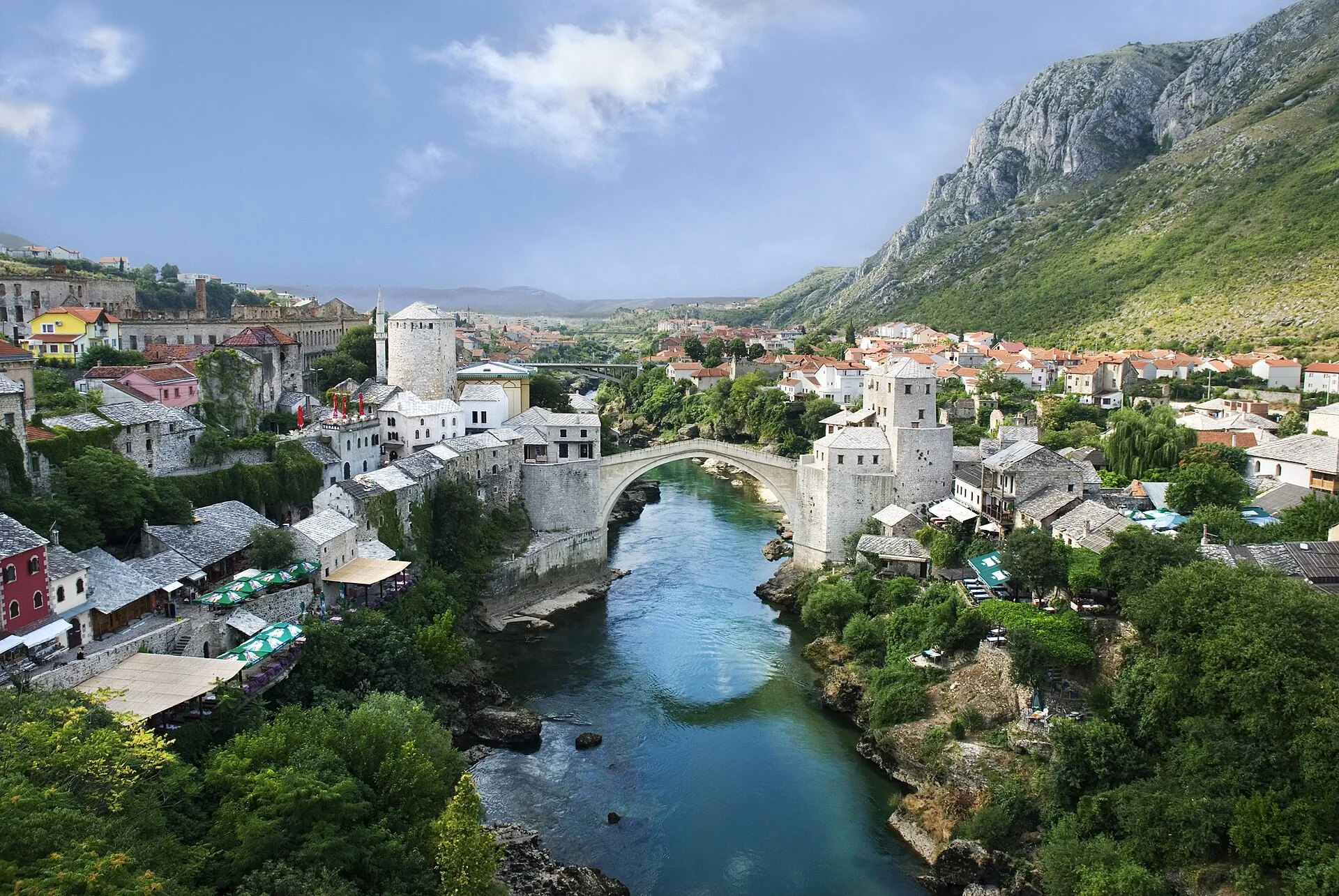Vieux Pont et rivière Neretva à Mostar