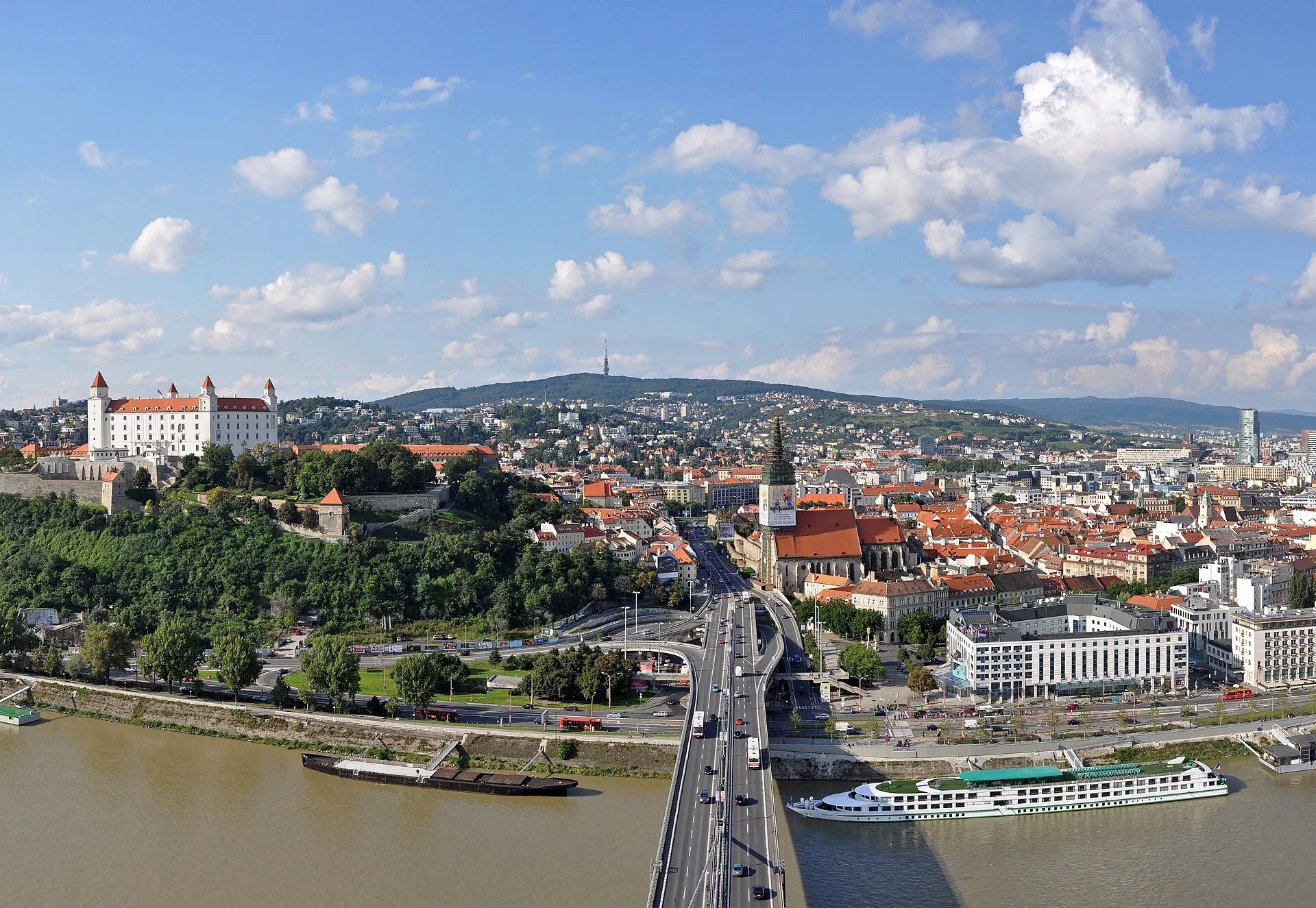 Vieille ville et château de Bratislava